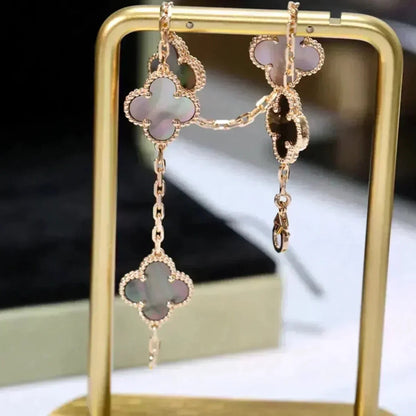 [Everoly JW]  CLOVER 5 MOTIF GRAY MOP BRACELET COLLECTION