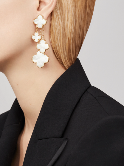 [Everoly JW]CLOVER EARRINGS WHITE MOP 4 MOTIFS GOLD