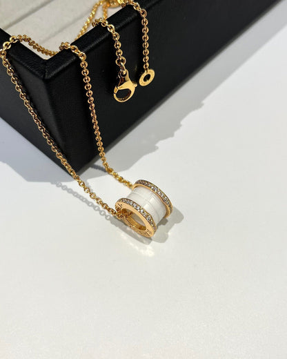 [Everoly JW]ZERO 1 WHITE CERAMIC DIAMOND PINK GOLD NECKLACE
